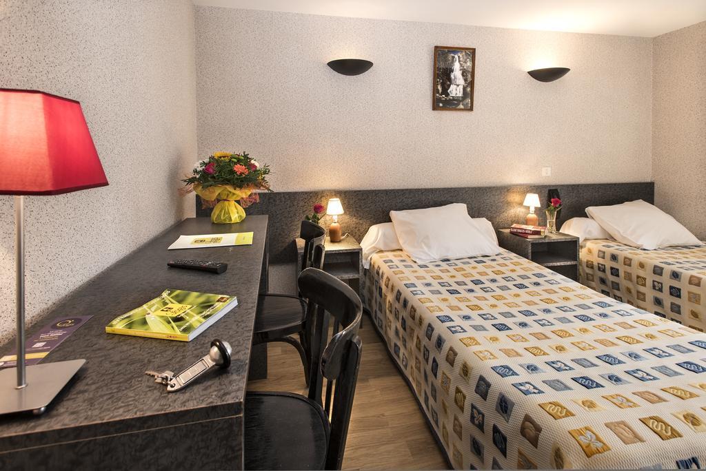 Logis Hotel Restaurant La Remise Le Bleymard Kültér fotó