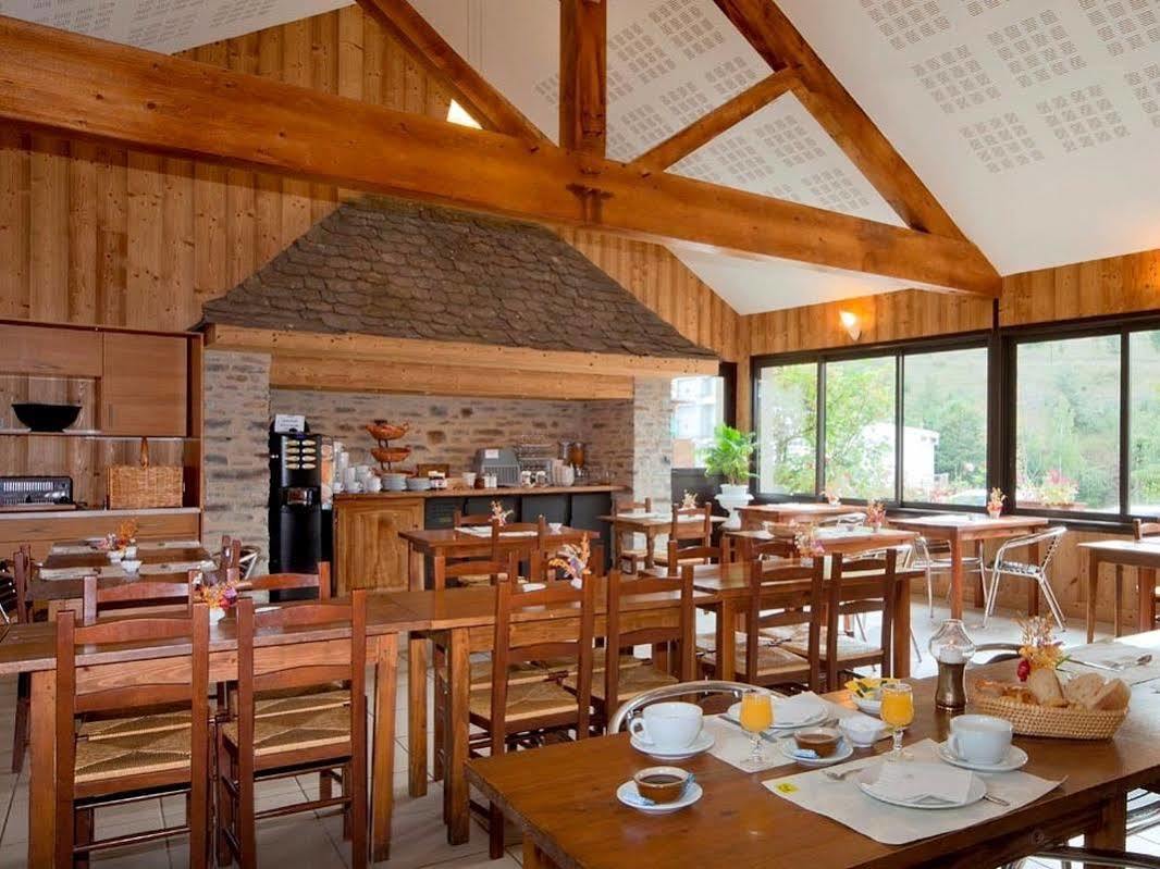 Logis Hotel Restaurant La Remise Le Bleymard Kültér fotó